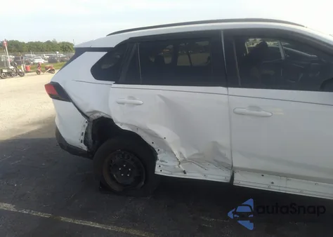 2021 Toyota Rav4 Le z USA, uszkodzony, nr VIN 2T3H1RFV9MC128456